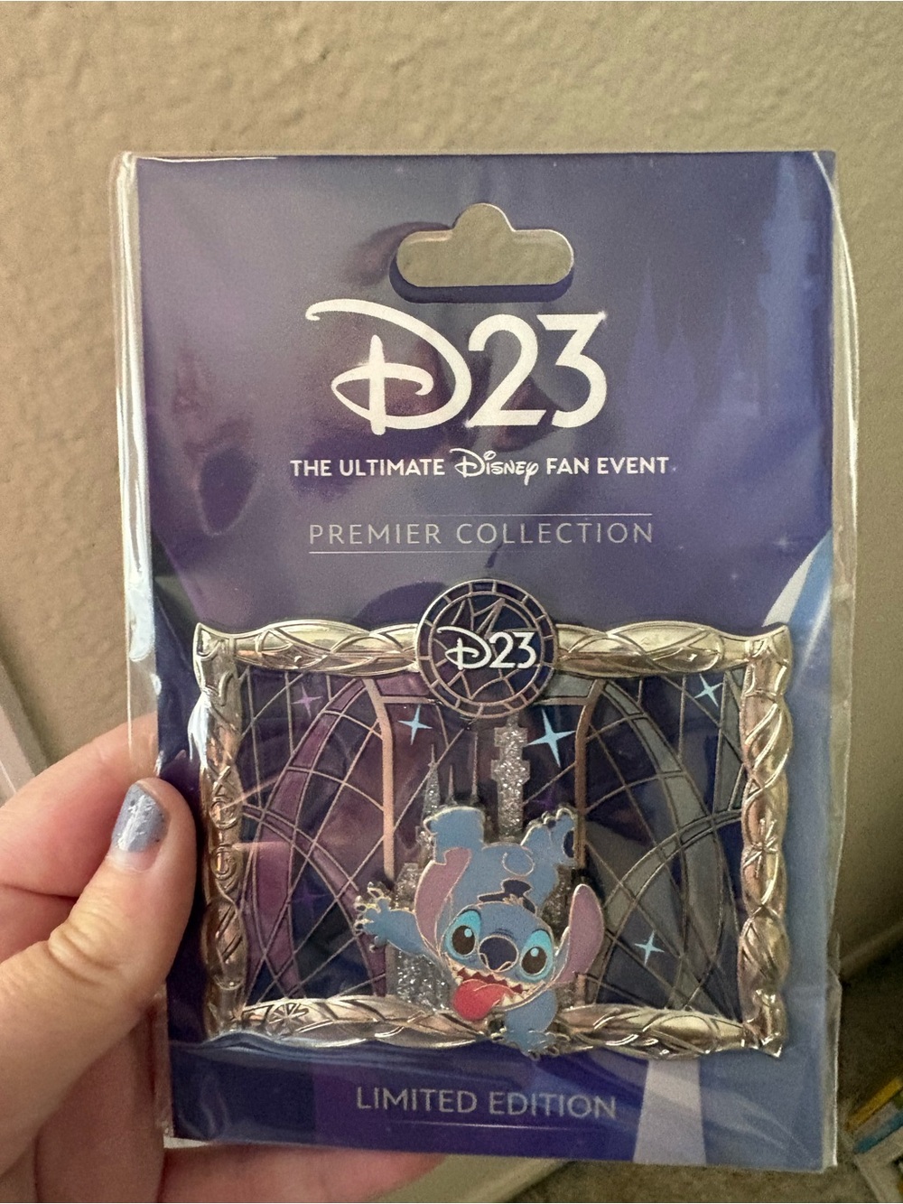 Disney D23 2026 Premier Collection Stitch Pin LE 1000 – NEW